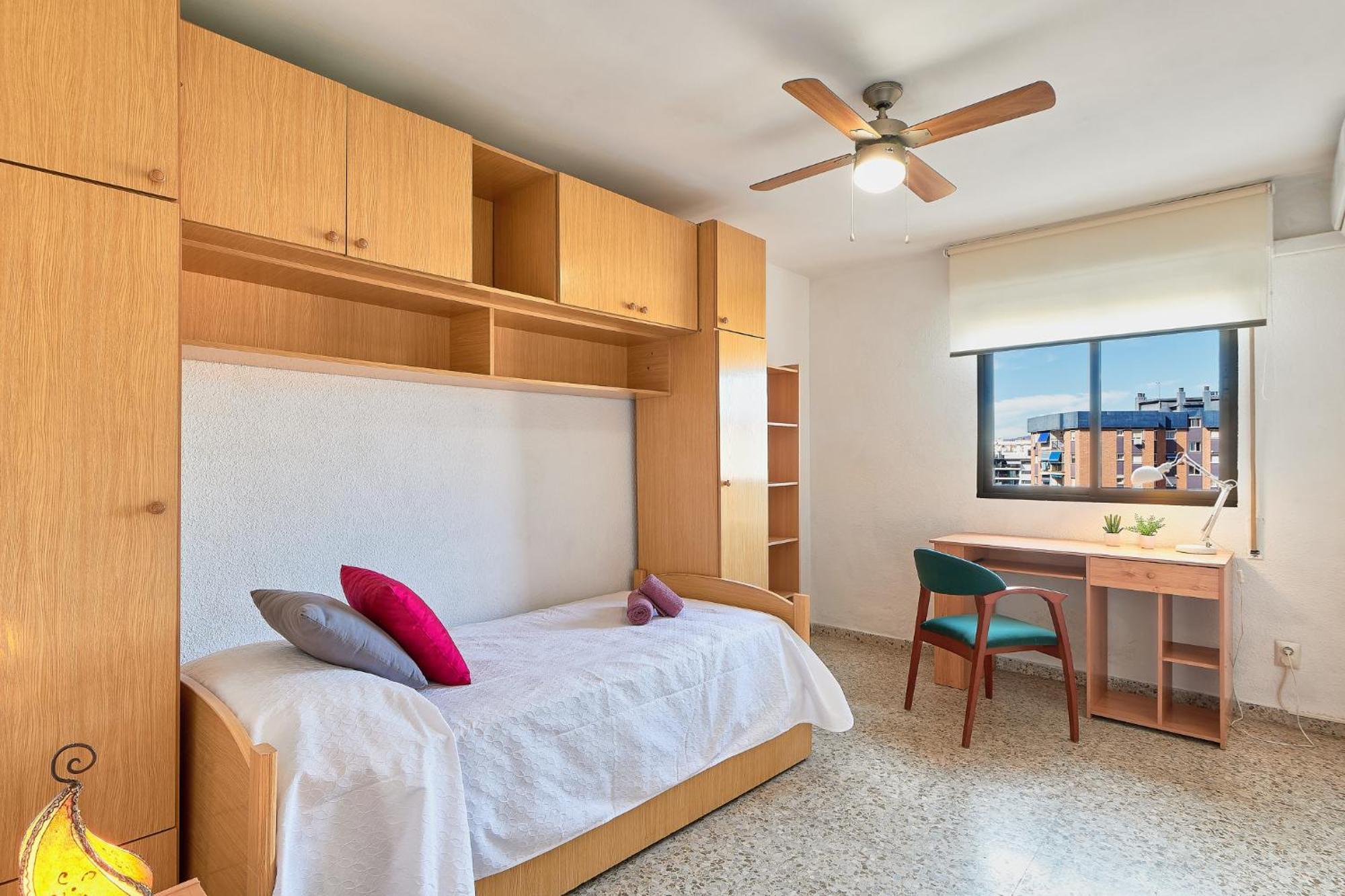 Luminoso Apartamento/ 5 Minutos De La Playa マラガ エクステリア 写真